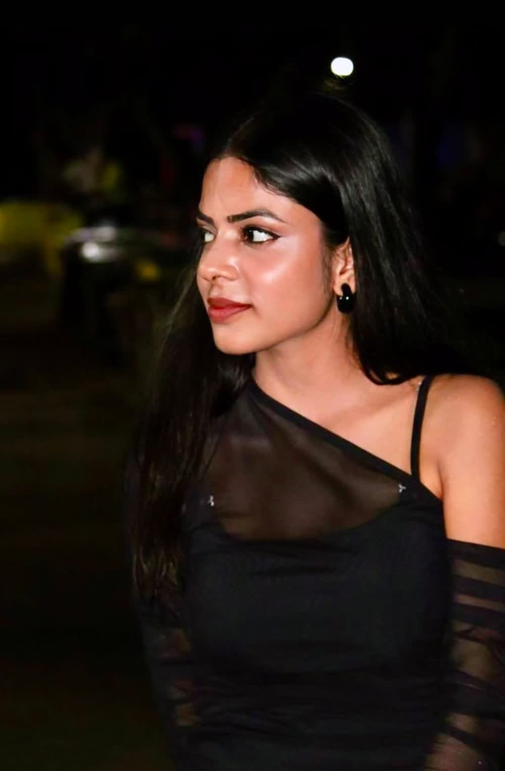 Desi call girls in Bangalore Sreyashree